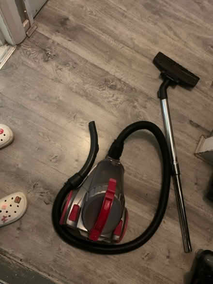 Photo of free Vacuum cleaner (Deptford) #2