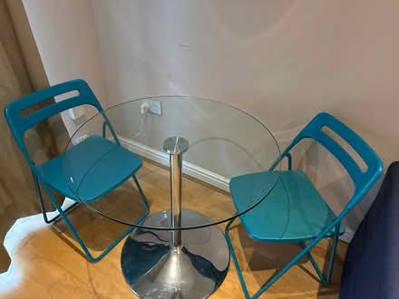 Photo of free Glass table and chairs (SE16) #1