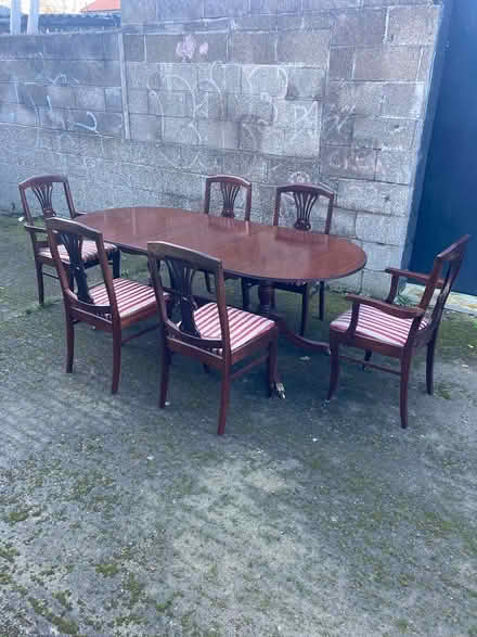 Photo of free Table and Chairs x 6 - Extending (Perrystown Dublin 12) #4