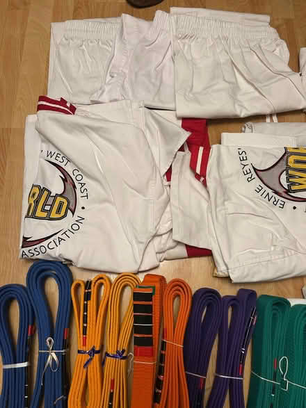 Photo of free Martial Arts MMA Clothing & Gloves (Saratoga Mtns.) #3