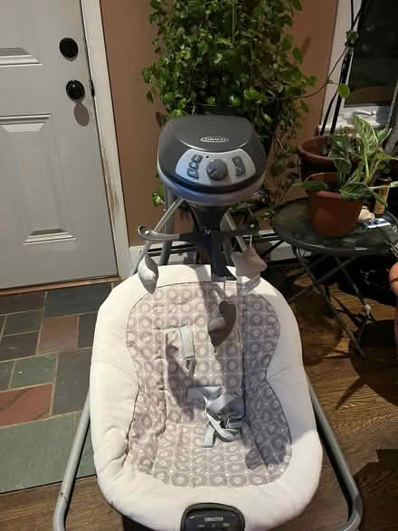 Photo of free Graco baby swing (Woodbridge) #1