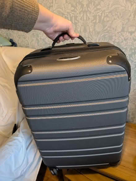 Photo of free Hard case Suitcase (Churchgate EN8) #1