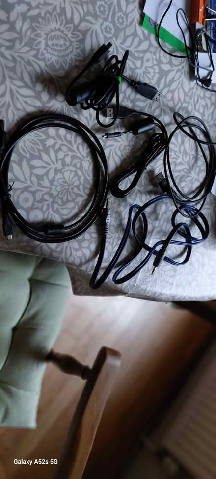 Photo of free Bag of assorted USB cables (Banister Park SO15) #1