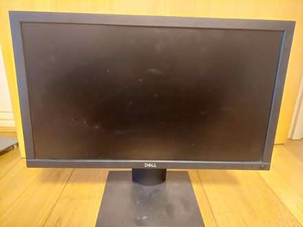 Photo of free Dell monitor not working (E9) #1