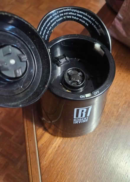 Photo of free Personal blender, needs repair (Derry/WinstonChurch/Meadowvale) #3