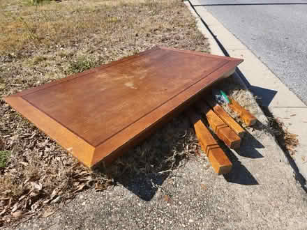 Photo of free Table and two Chairs (Historic Downtown Crestview) #3