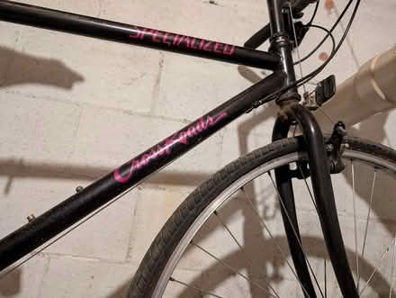 Photo of free Specialized Crossroads Cruz BIKE (Town of Urbanna, VA) #2