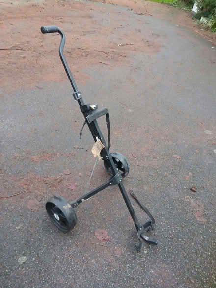 Photo of free Small golf trolley (Leek Wootton CV35) #1