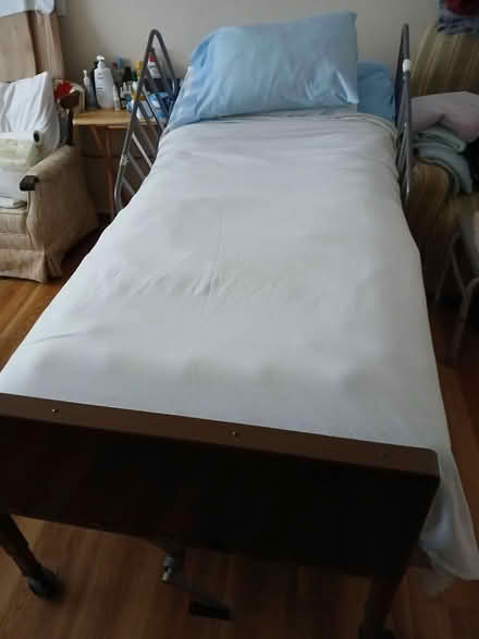 Photo of free I Hospital Bed, 1 Hoyer Lift.1 (Little Falls NJ. Passaic Area) #1