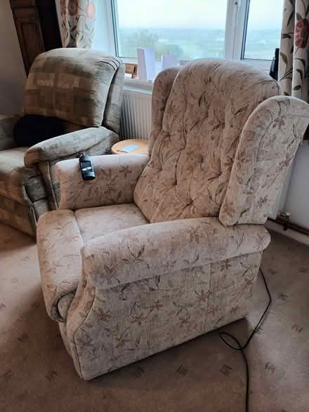 Photo of free Electric riser recliner (Pengorffwysfa LL68) #4