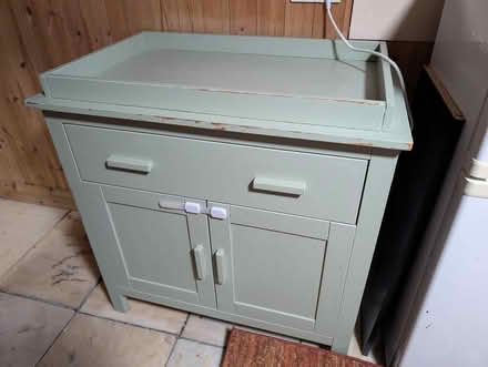 Photo of free Baby changing cabinet (Waterloo HD5) #1