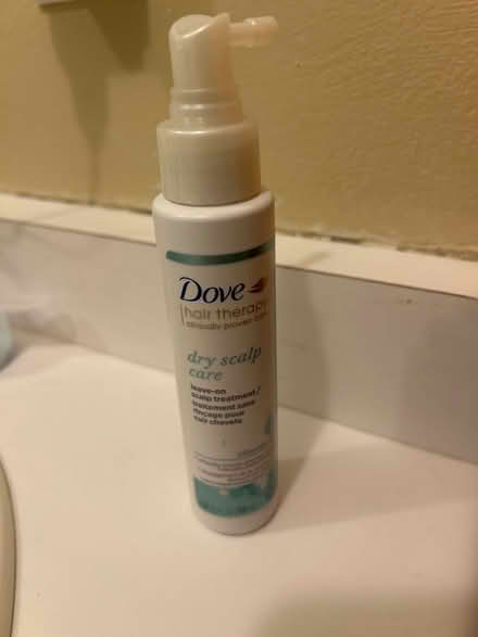 Photo of free Dove leave in dry scalp treatment (L5L 5P5) #1