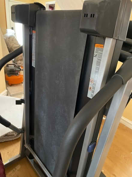 Photo of free Treadmill (Orangeville by Sobeys) #3