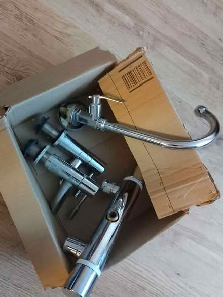 Photo of free Bathroom/Kitchen taps (Longbrnton NT NE12) #1