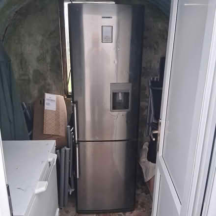 Photo of free Samsung Fridge Freezer (Wickford) #1