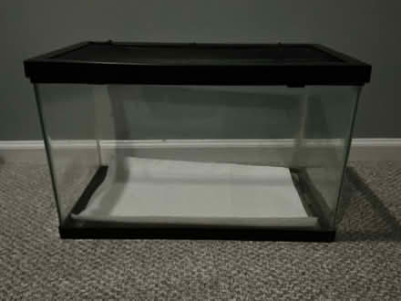 Photo of free 10 Gallon Aquarium (Freehold/howell) #1