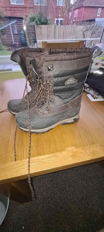 Photo of free Mens winter boots (South Normanton near J28 M1) #1