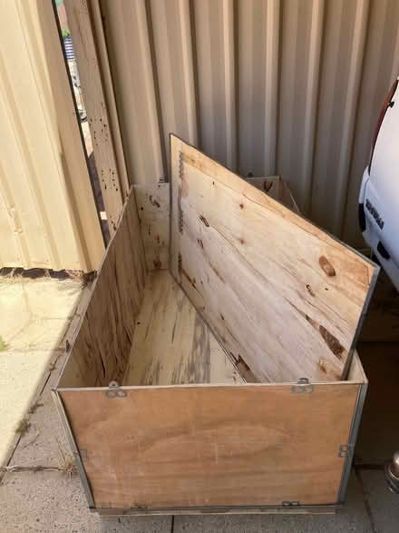 Photo of free Wooden crate (Craigie) #1