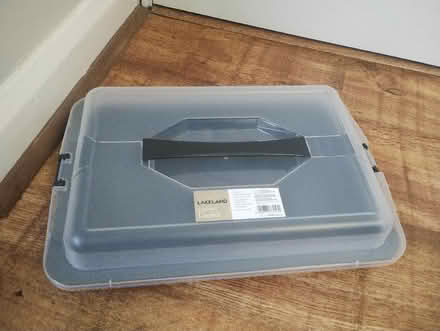 Photo of free Lakeland traybake carrier (Chilwell NG9) #1