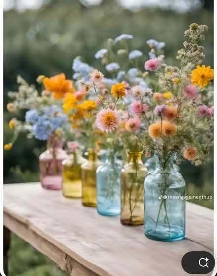 Photo of Light colored vases (Lakeside) #1