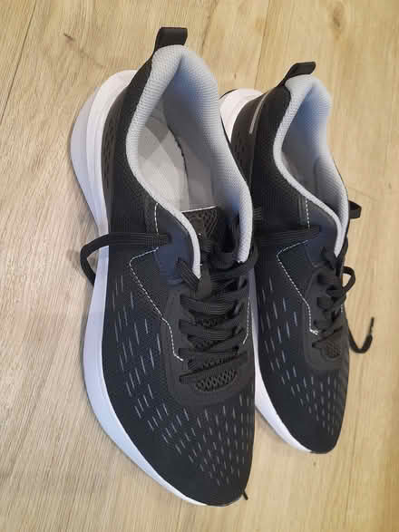 Photo of free Almost new jogging shoes, men size 8 (42) (Lower Wolvercote OX2) #1