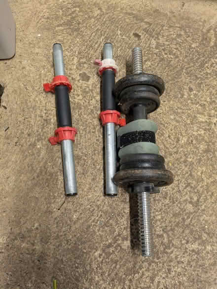 Photo of free Dumb bell bars + 4.5kg (BH8) #1