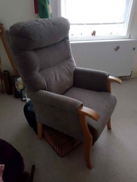 Photo of free Armchair (CO7) #1