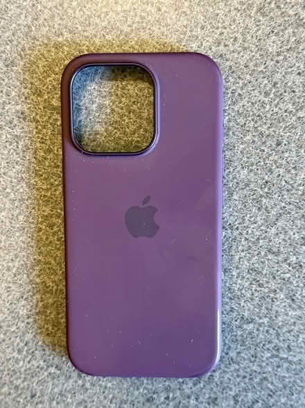 Photo of free iPhone 16 Pro case (Northeast Redmond) #1