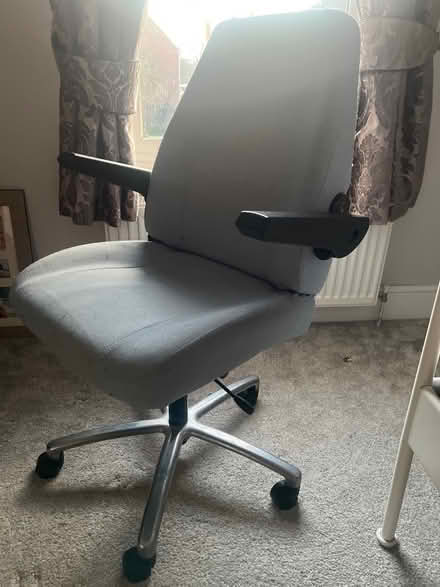 Photo of free Blue office chair, adjustable (Shinfield) #1