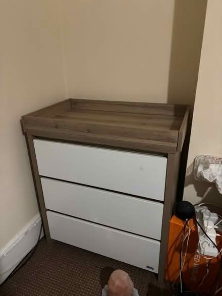 Photo of free Chest of draws / Baby Changer (Maida Vale W9) #1