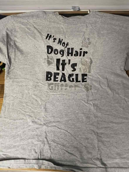 Photo of free XL beagle t shirts (Odenton, near Odenton Elem) #1