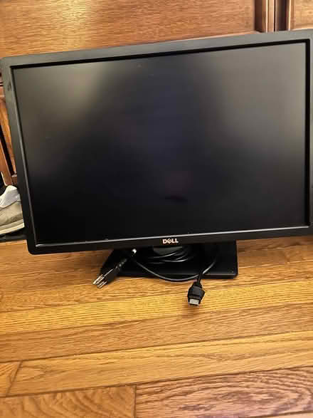 Photo of free Monitor (Pape/Cosburn) #2