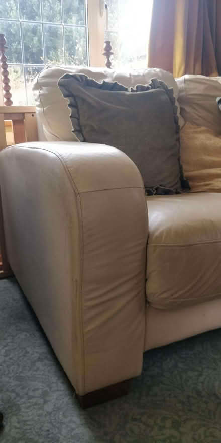 Photo of free Two seater sofa, 140cm length x 80cm deep x 80cm height. (Findon Valley BN14) #2
