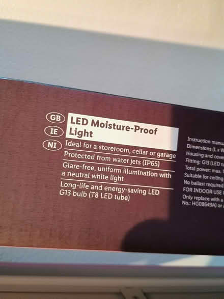 Photo of free LED Moisture proof light .128cm long (Temple Street OX4) #1