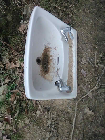 Photo of free sink (Bonds Cross EX21) #1