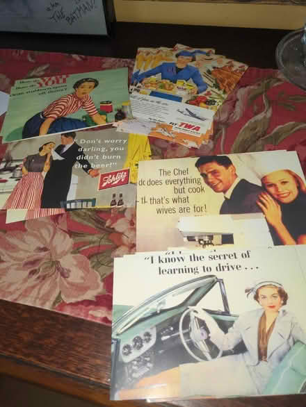 Photo of free 14 old style greeting cards (Leonardo/Middletown) #1