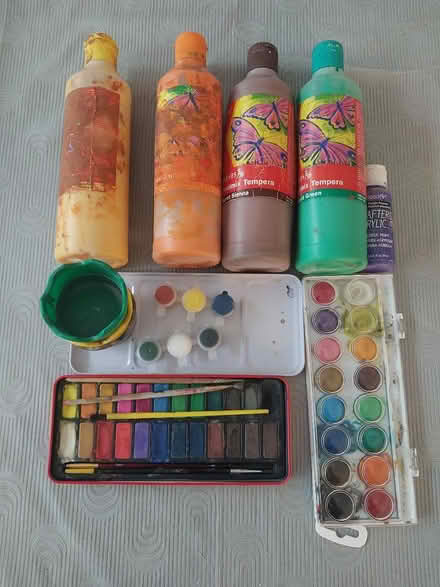 Photo of free Paint for child play / crafts (Ealing Pitshanger W5) #1