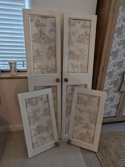 Photo of free 4x Hallway cupboard doors (Saltney CH4) #1