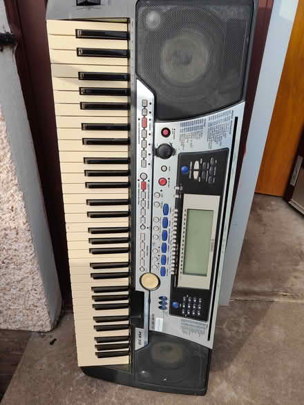 Photo of free Yamaha Keyboard PSR 550 (Brechin DD9) #1