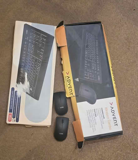 Photo of free 2 wireless keyboard with mouse (Chilwell NG9) #1