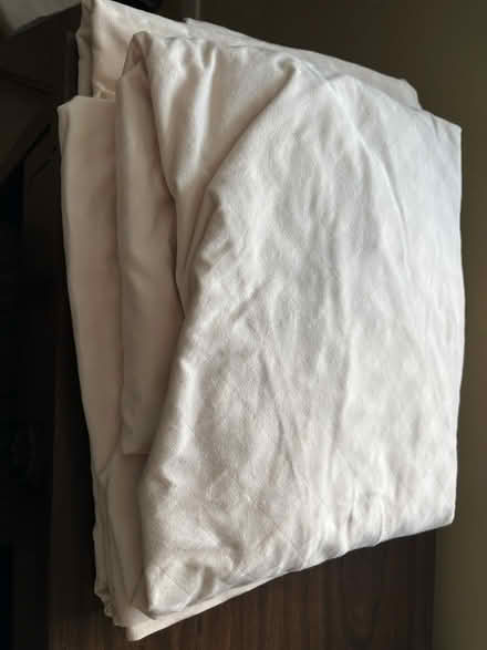 Photo of free King size cotton sheets (North West Aurora) #4