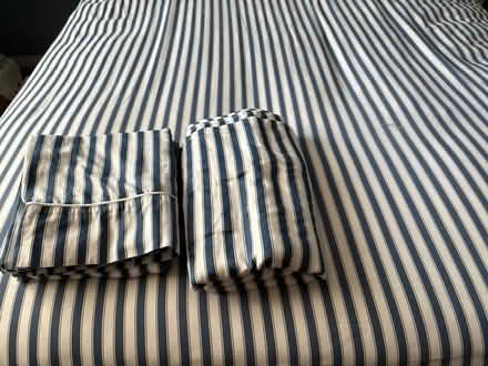 Photo of free Queen size sheets 100% cotton (North West Aurora) #2