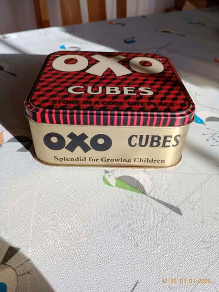 Photo of free Oxo cubes tin (Sidley TN40) #1