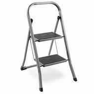 Photo of small step ladder (ST4) #1