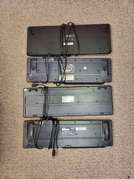 Photo of free x4 computer keyboards, broken tilt feet (Cheadle SK8) #1