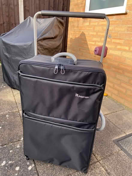 Photo of free It Luggage (Swindon SN34XW) #3