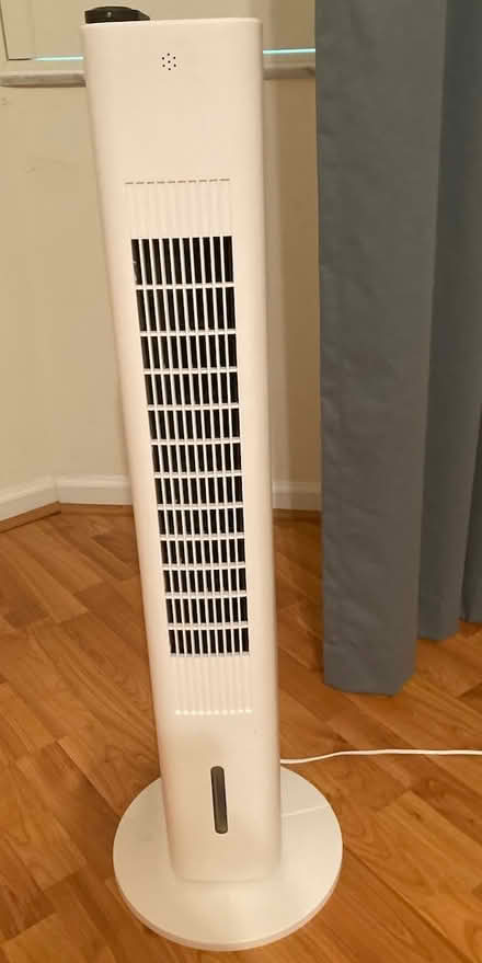 Photo of free Small AC unit (Davie 33324) #1