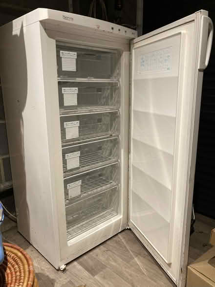 Photo of free Freezer (Southborough.) #3