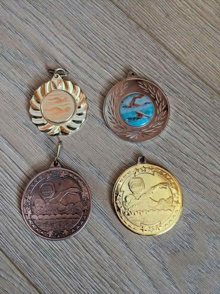 Photo of free Swimming medals (Sedgley DY3) #1