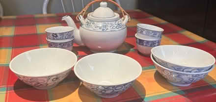 Photo of free Chinese tea set (HP5 Chesham) #1